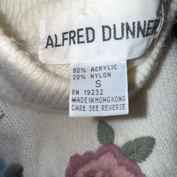 Vintage Alfred Dunner Floral Embroidered Sweater Cream Mock Neck Made in Hong Ko - Picture 12 of 16